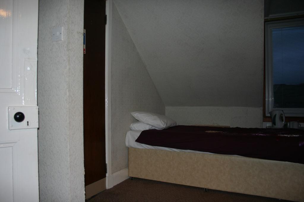 Royal Hotel Girvan Extérieur photo